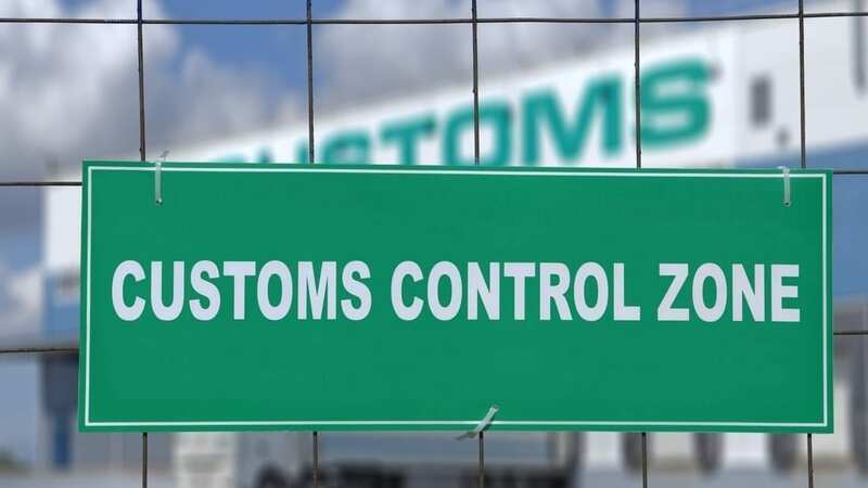 Customs clearance depositphotos 174186582 m 2015